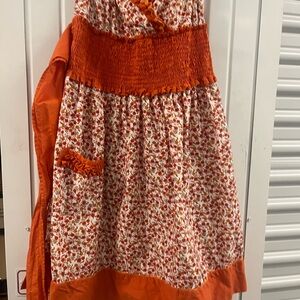 Medium size open back skirt